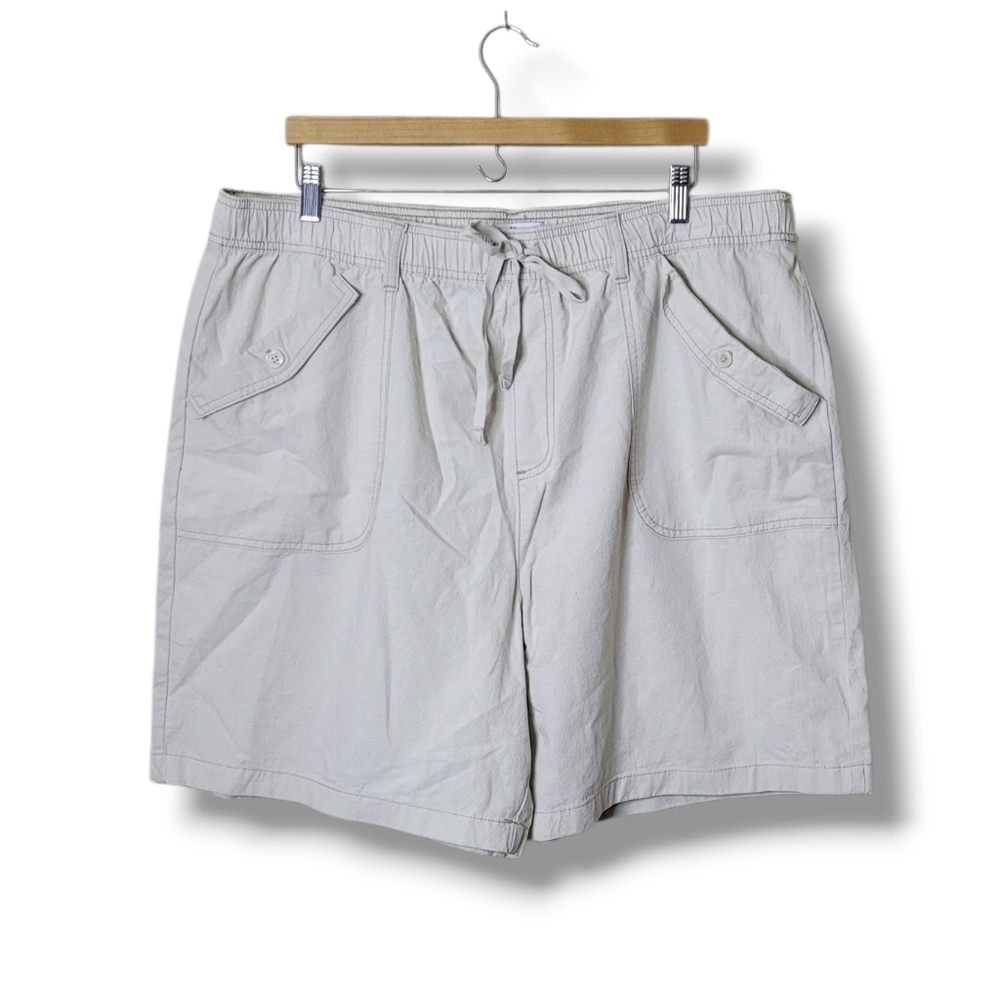 Kim Rogers Khaki Shorts Size XXL NWT